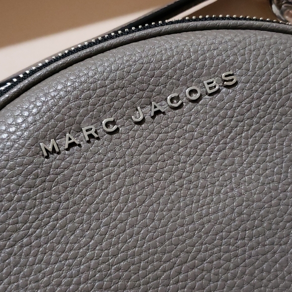 Marc Jacobs Crossbody Bag - Picture 8 of 14
